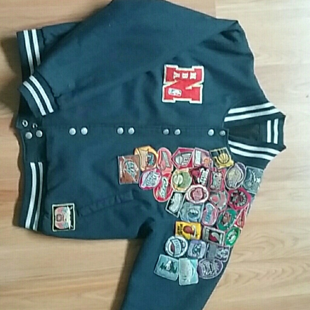 VINTAGE NBA JACKET